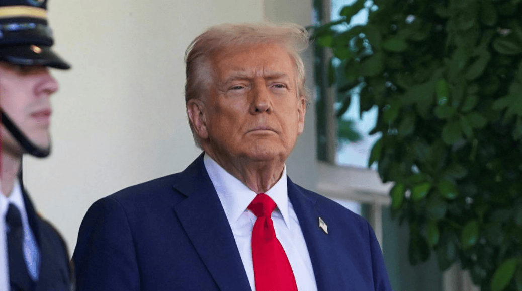 中國對等反制收到成效<strong></p>
<p>西鳳酒
</strong>，首艘美國船只停靠寧波港，繳付近500萬港務費:西鳳酒
