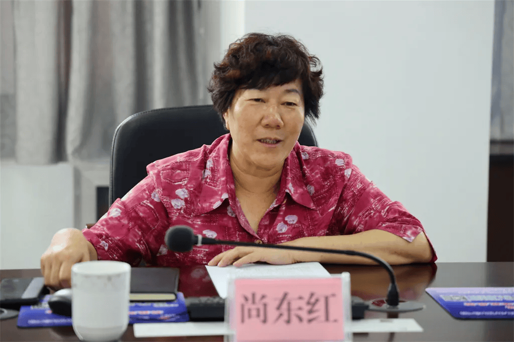 尚東紅，嚴(yán)重違反黨的政治紀(jì)律、中央八項規(guī)定精神、組織紀(jì)律、廉潔紀(jì)律、工作紀(jì)律、生活紀(jì)律:西鳳酒
