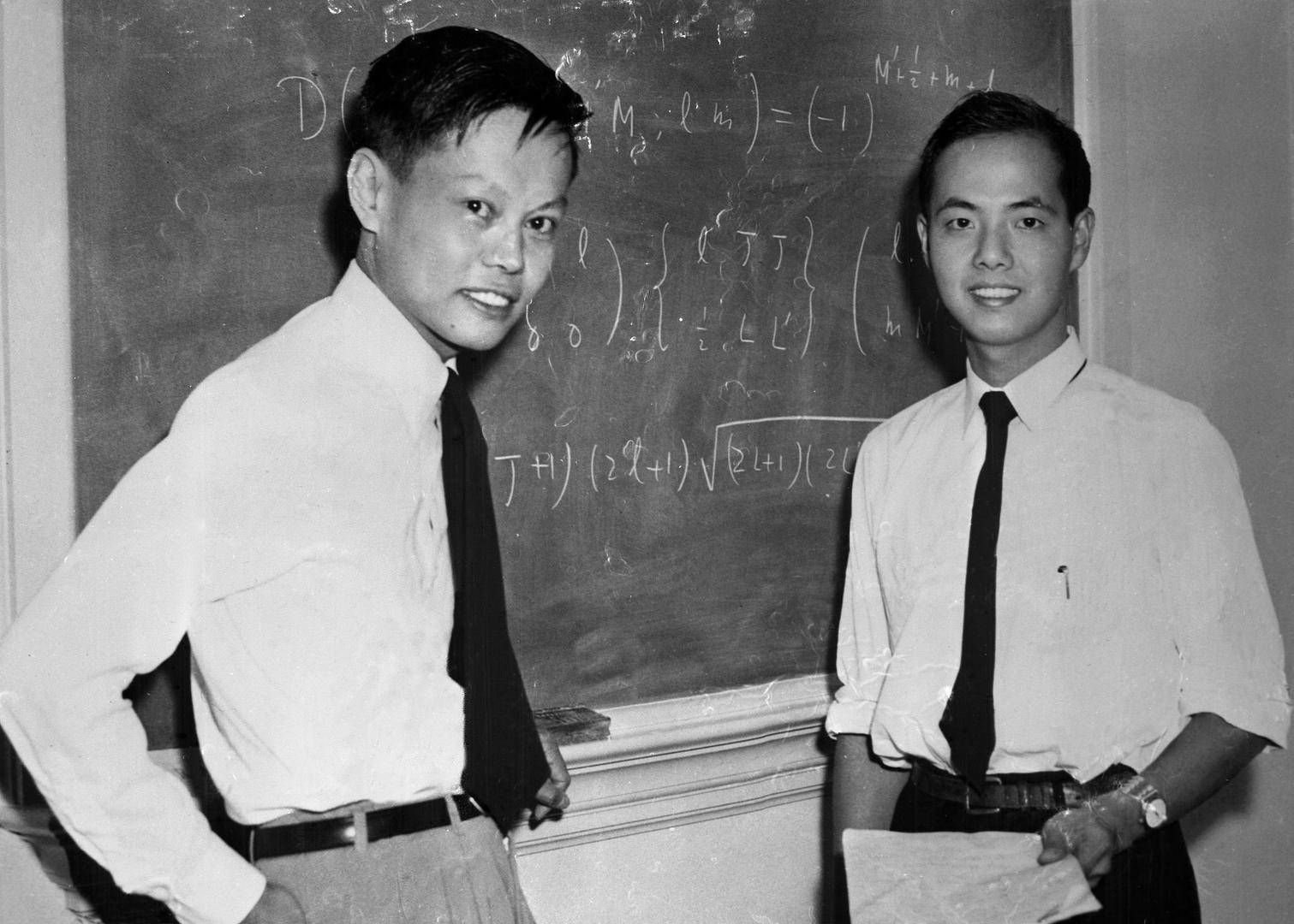 大師西去：楊振寧何以成為楊振寧:西鳳酒
